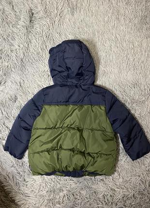 Ідеальна нова дитяча куртка на флісі gap синього та болотного зеленого кольору2 фото