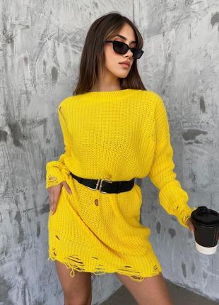 Рваный женский свитер-туника |  тренд сезона