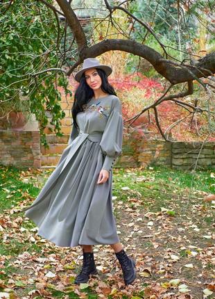 Неймовірна сукня в стилі бохо з ручною вишивкою «пташині трелі»3 фото