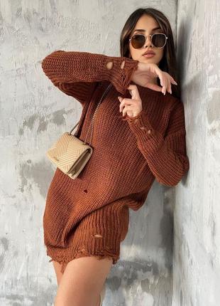 Рваний жіночий светр-туніка | тренд сезону