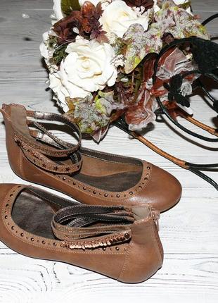Туфлі з ремінцями graceland, дл. 24,5 см