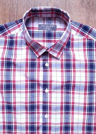 Теніска primark біла в синю з червоним клітинку розмір l m