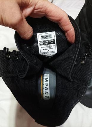 Берці тактичні ботінки 43 рр шкіряні магнум.