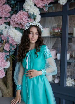 Вышитая рубашка на девочку 2