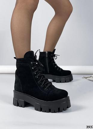 Ботинки женские замшевые зимние