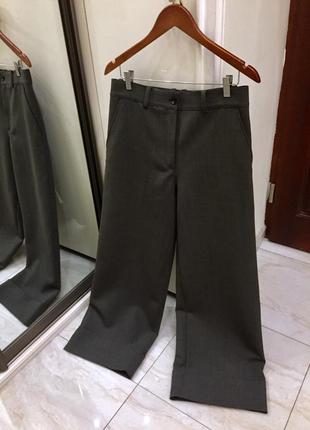 Нові.штани з вовни бренду cos high waist full length wide leg wool pants оригінал.зі свіжих колекцій