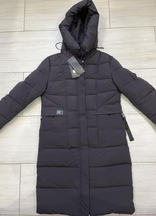 Нове жіноче пальто. фабричний китай.