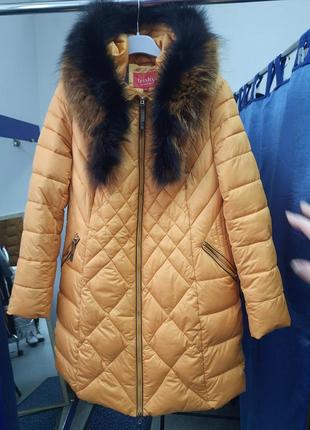 Зимова куртка з натуральним хутром1 фото