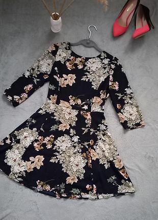 Плаття stradivarius