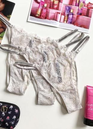 Трусики м'ятні зі стразами victoria's secret very sexy rhinestone shine strap brazilian panty3 фото