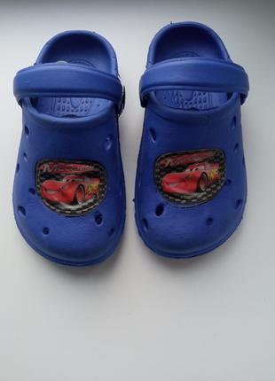 Кроксы, тапочки
