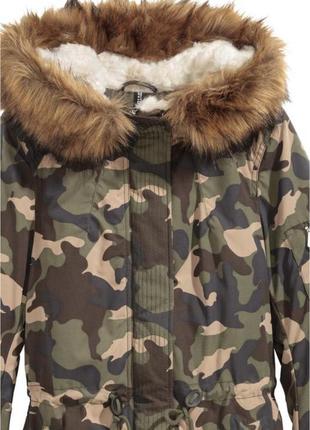 Срочно куртка h&m парка камуфляж хаки тренд 2022 женская теплая куртка с мехом удлиненная3 фото
