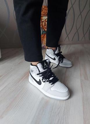 Кросівки зимові nike air jordan 1 wolf smoke grey winter