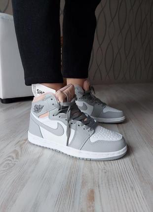 Кросівки зимові nike air jordan 1 retro grey pink