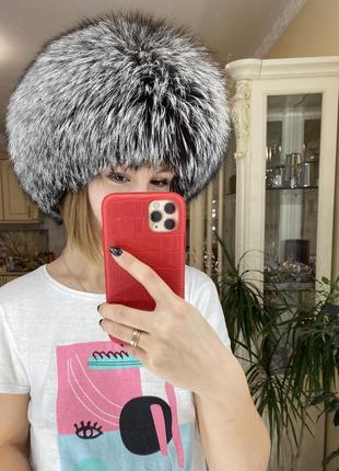 Жіноча шапка з хутра чорнобурки2 фото