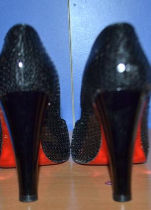 Черные туфли в паетках2 фото