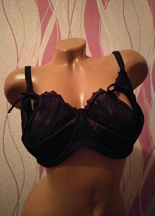 Сексуальний бюстик