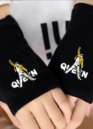 Перчатки без пальцев queen аниме черные