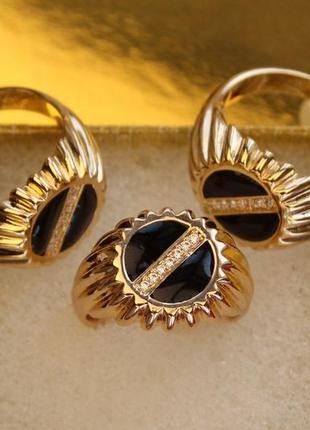 Печатка xuping jewelry кругла чорна по діагоналі вставка з каменів 18 р золотиста4 фото