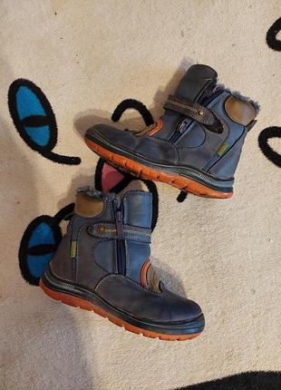 Чоботи 28 р 2