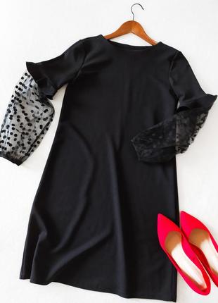 Маленькое чёрное платье с оригинальными рукавами3 фото