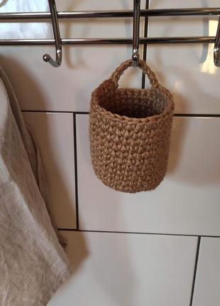 Подвесная корзина из джута ручной работы. плетёная корзина .