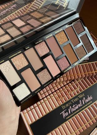 Палетка тіней too faced born this way the natural nudes eyeshadow palette