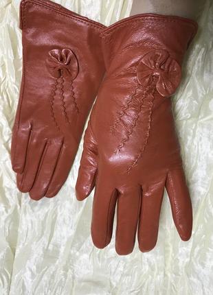Женские  перчатки из натуральной мягкой кожи цвета разные3 фото