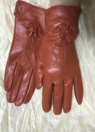 Женские  перчатки из натуральной мягкой кожи цвета разные2 фото