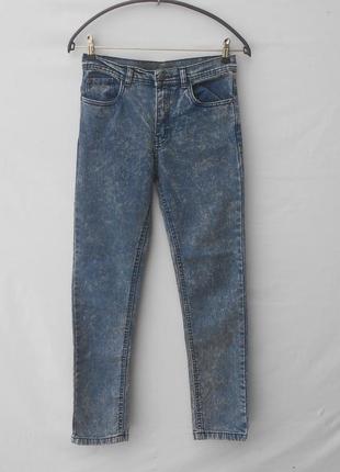Джинсы