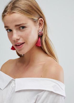 Сережки з пензликами і камінням asos сережки біжутерія