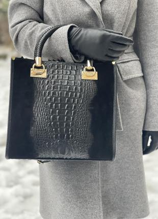Замшевая черная сумка с принтом под крокодила, италия3 фото