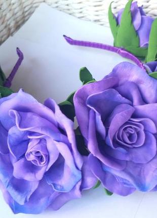 Обруч для волос фиолетовые розы  большие цветы из фоамирана2 фото