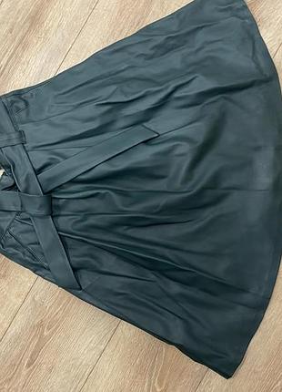 Спідничка з еко шкіри