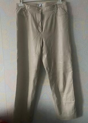 Брюки из экокожи