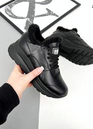 Зимові кросівки, чорні, натуральна шкіра1 фото