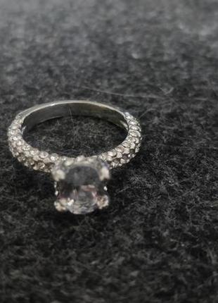 Перстень обручка з кристалом кольору срібло 16 розмір4 фото