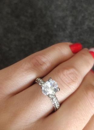 Перстень обручка з кристалом кольору срібло 16 розмір3 фото