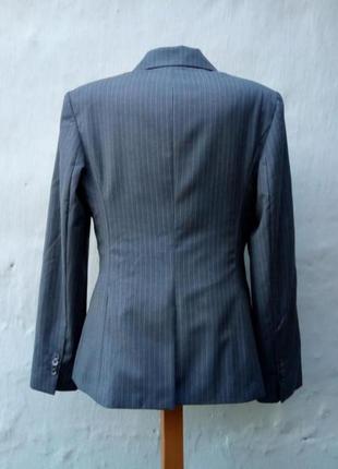 Стильный теплый шерстяной серый базовый пиджак в полоску5 фото