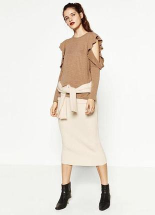 Кофта з відкритими плечима