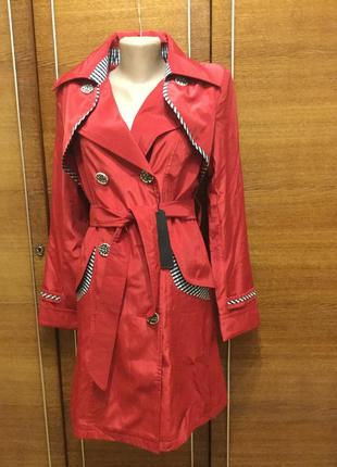 Плащ 48 р.