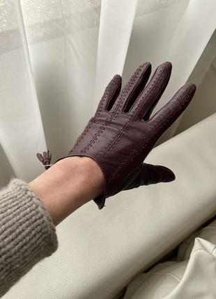 H&m кожаные перчатки с кисточками