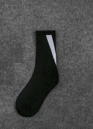 Шкарпетки високі v suprcooks 39-42 чорний з узором1 фото