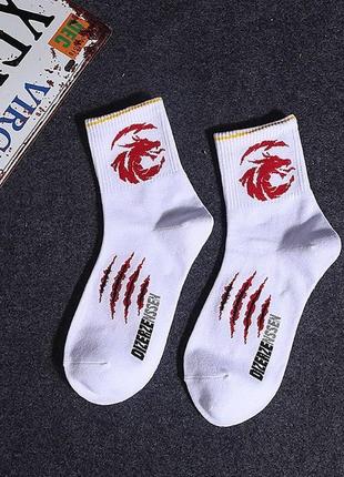 Шкарпетки чоловічі вихід дракона 35-40 білий з принтом1 фото