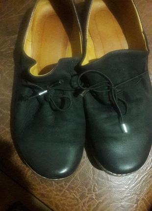 Нубуковые туфли,натуральная кожа.