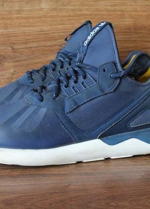 Adidas tubular runner