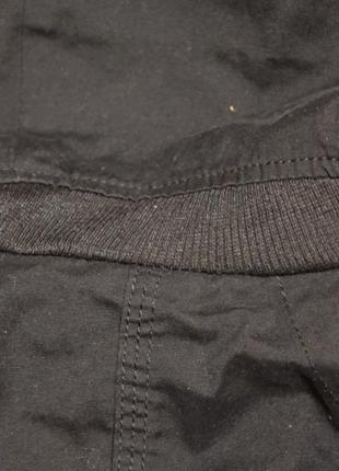 Плотная черная бесподкладочная куртка - ветровка voi jeans  англия. s.8 фото
