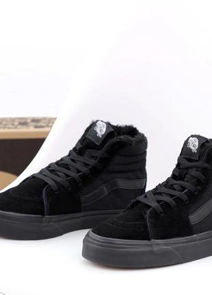 Женские черные зимние кеды vans black с мехом