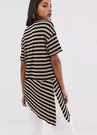 Фуболка у смужку