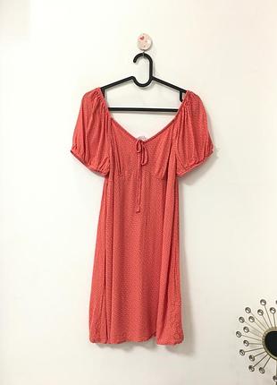 Нежно коралловое платье в горошек от primark